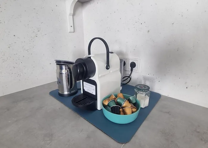 Blue Mountain Apartment